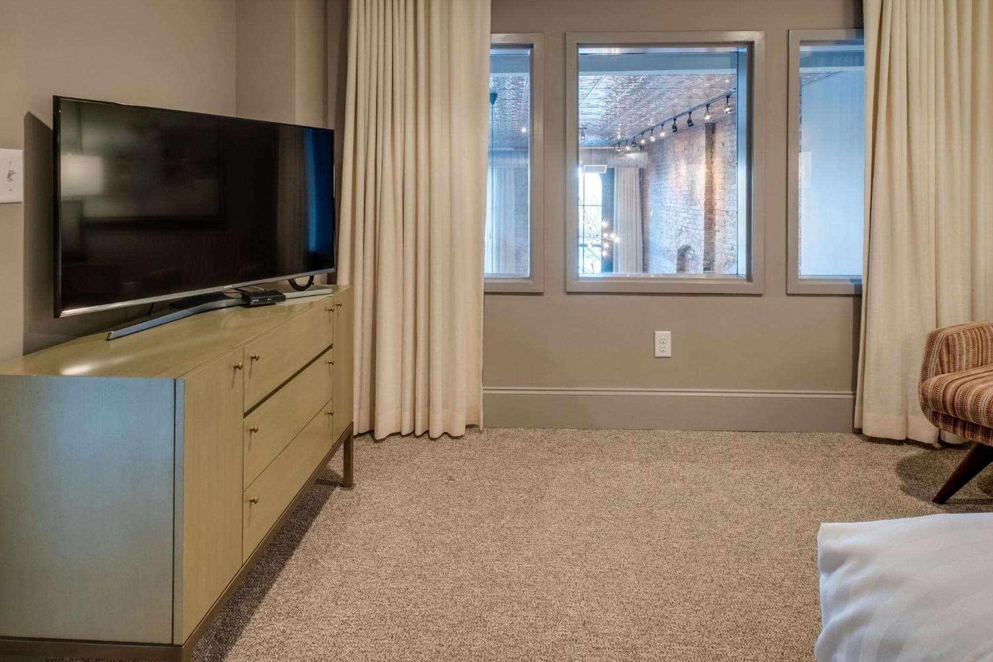 Riverfront Lofts * Nashville
